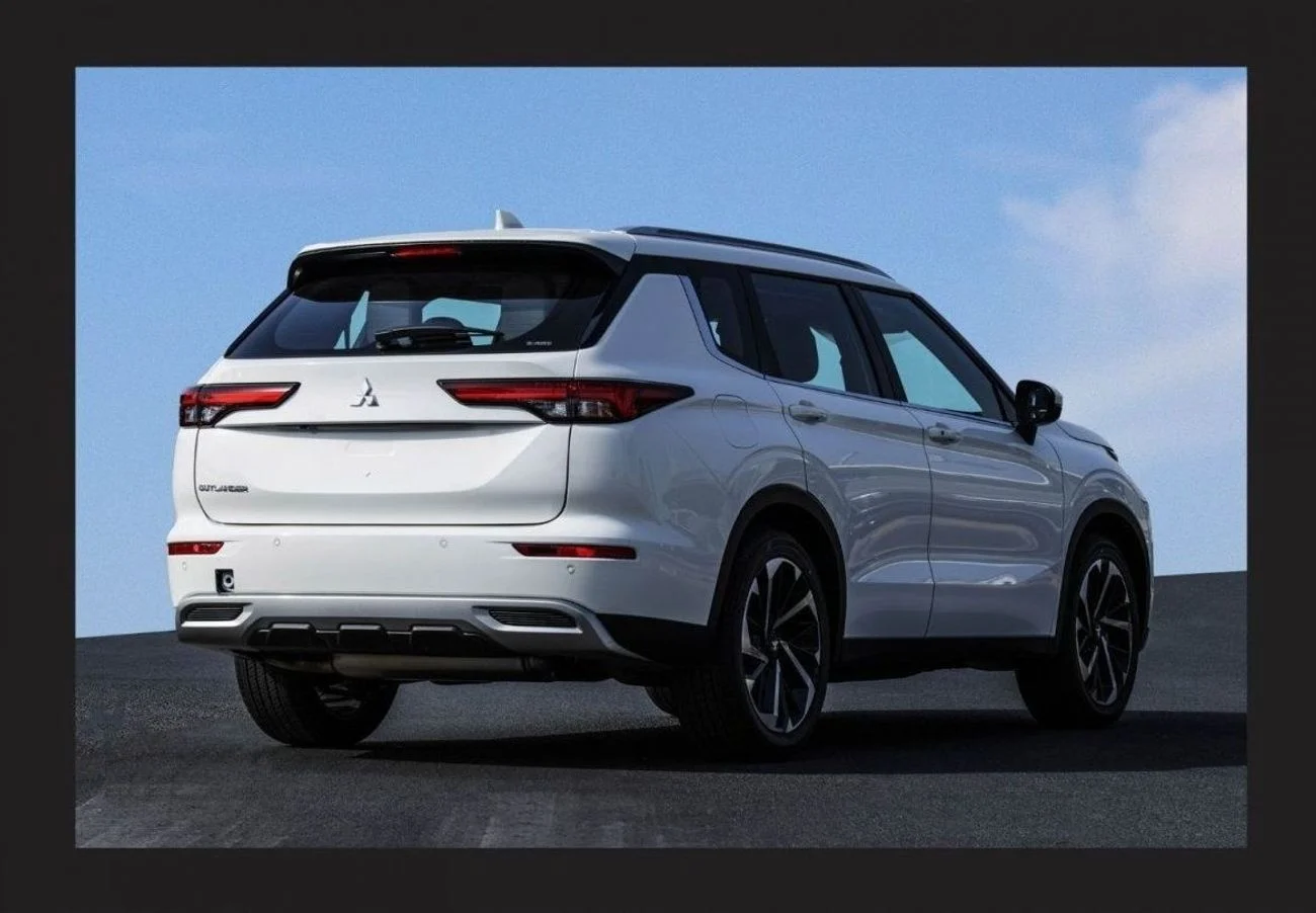 Mitsubishi Outlander MITSUBISHI 2.5L Hi-LinePetrol Automatic Full