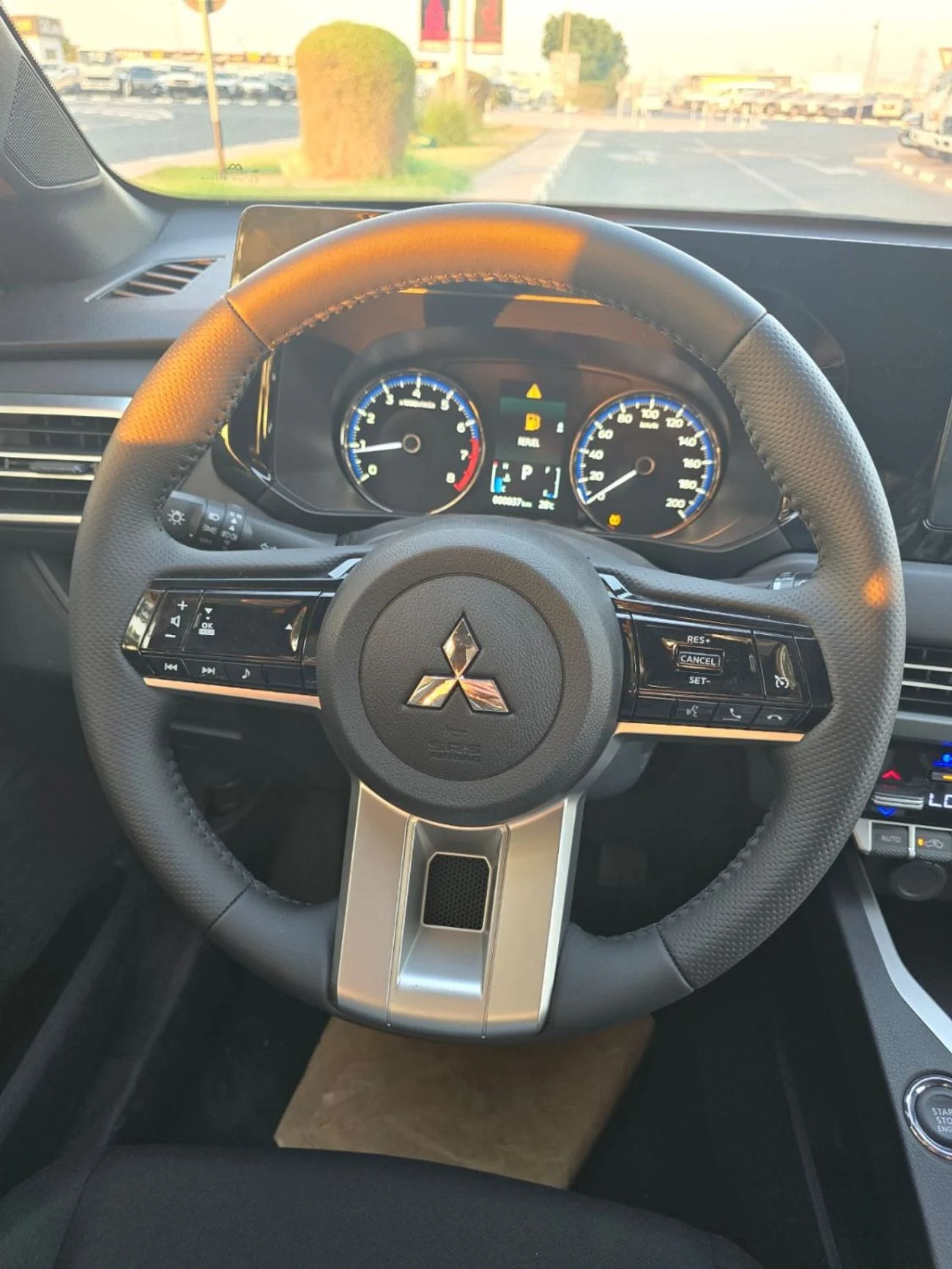 MITSUBISHI XFORCE 1.5L H-line 2025