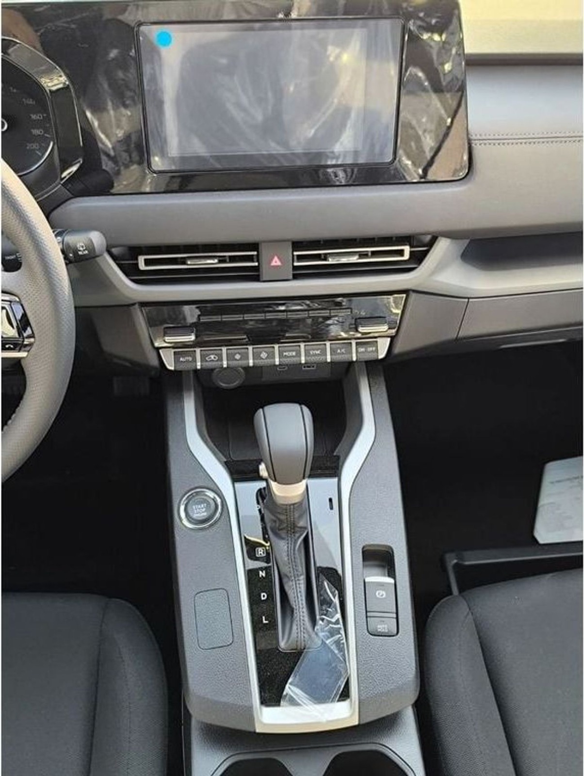 MITSUBISHI XFORCE HLINE 1.5
