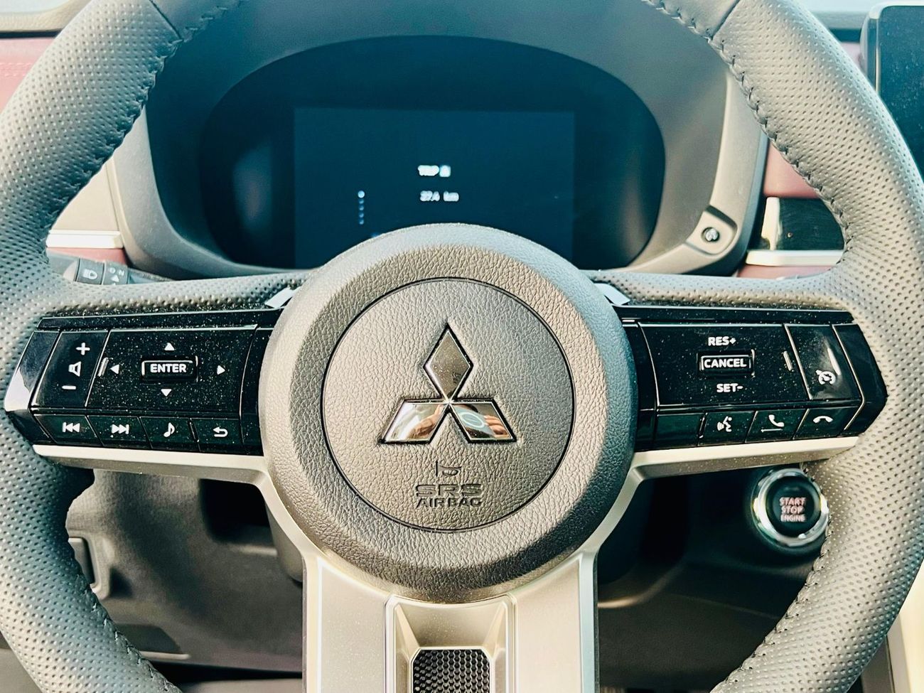 Mitsubishi Xpander Cross  2026