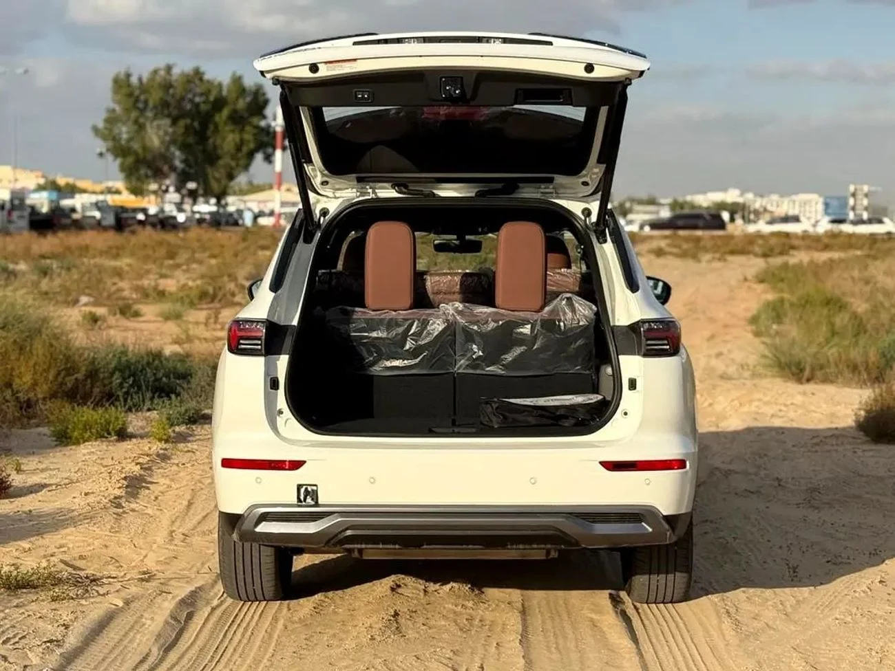 MitsubishiOutlander P line Model 2026 _ white