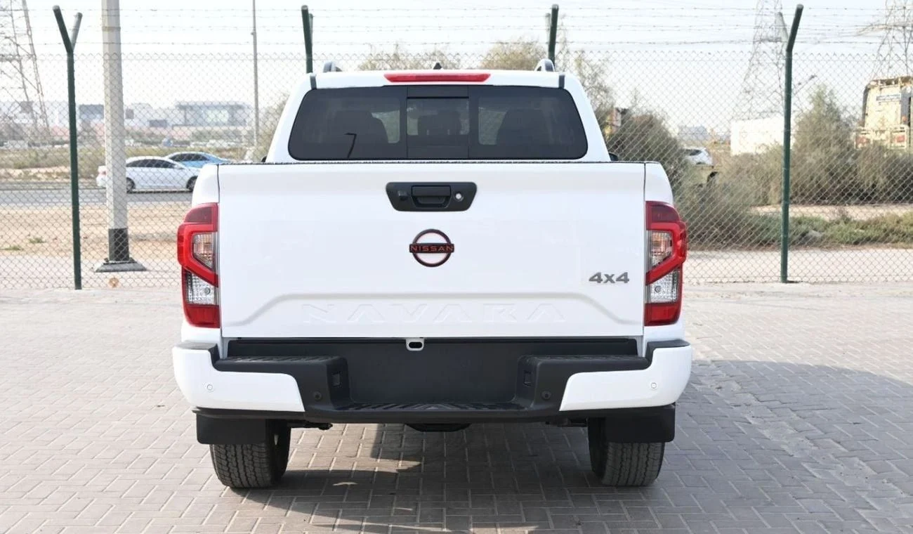 NAVARA 2.5L AT DIESEL 2025 _ WHITE