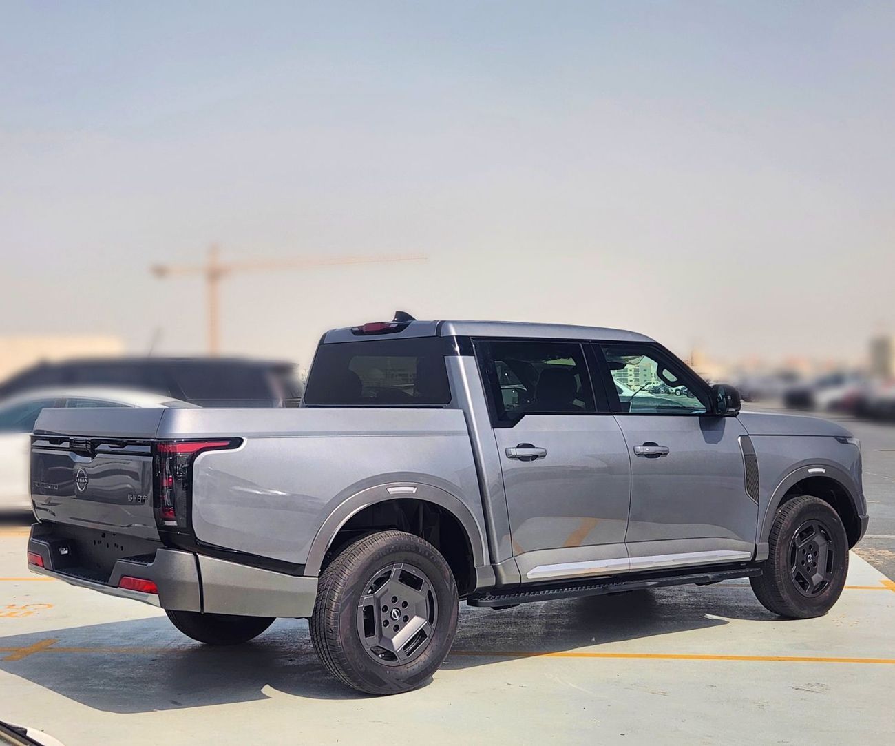 Nissan Frontier  - 2.0l turbo _2025 _ SILVER