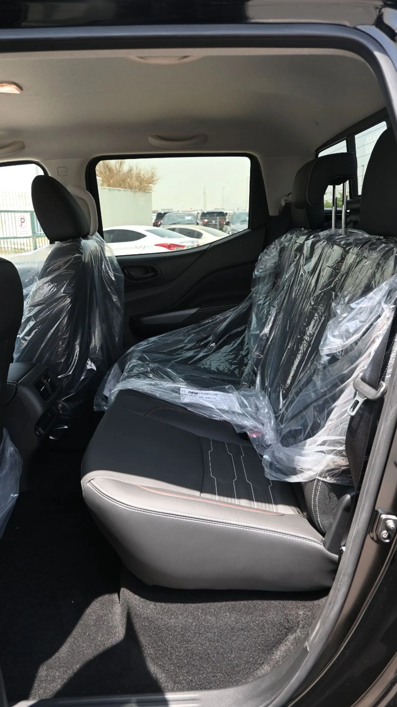 NISSAN NAVARA 2.5L DIESEL PRO4X 4X4 BLACK DC AT 2026
