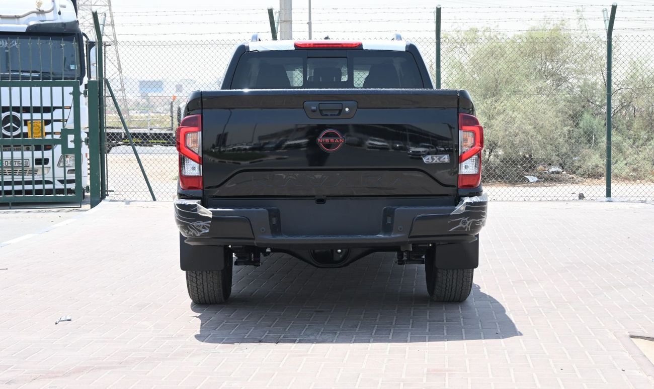 NISSAN NAVARA 2.5L DIESEL PRO4X 4X4 BLACK DC AT 2026