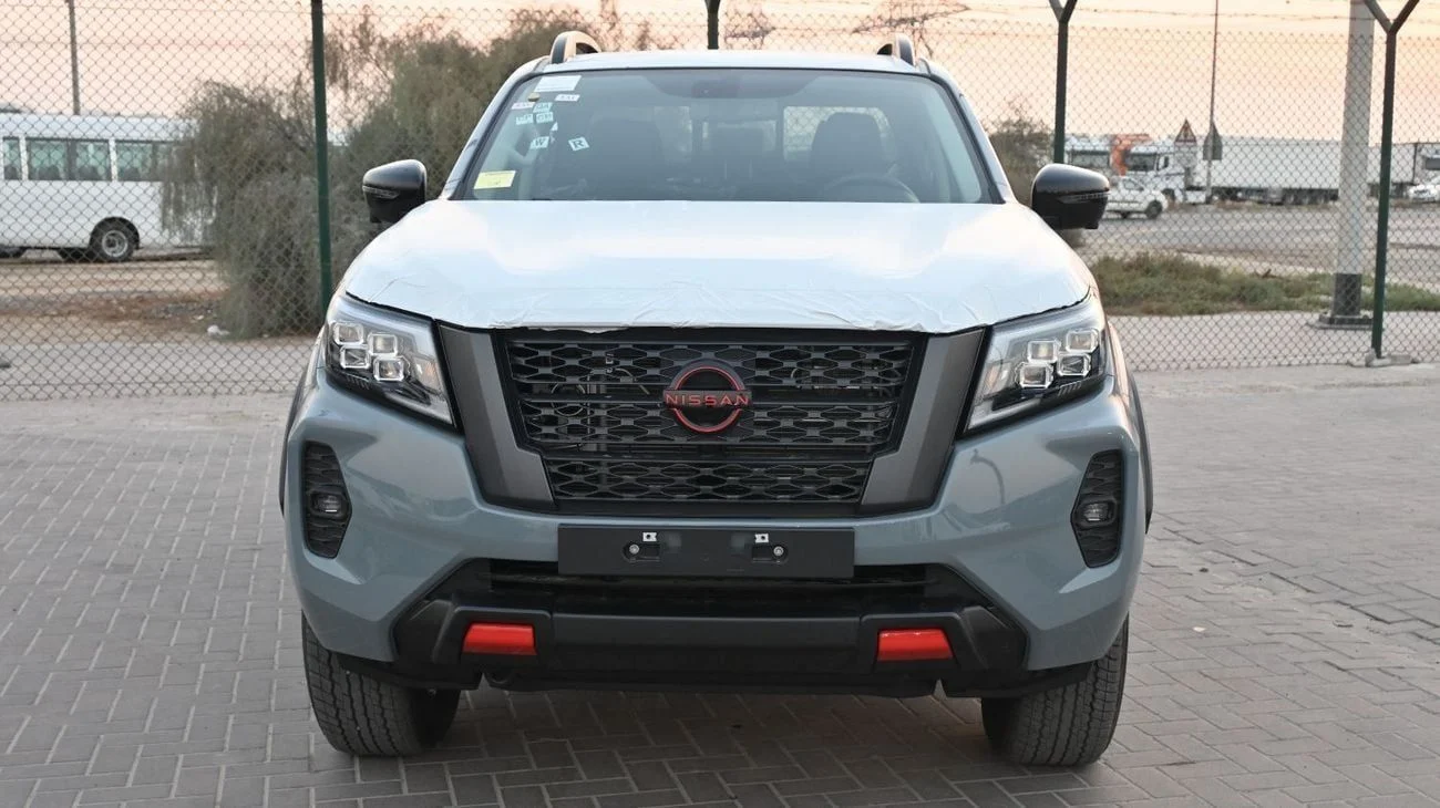 NISSAN NAVARA dc  2.5L DIESEL PRO4X 4X4  2026