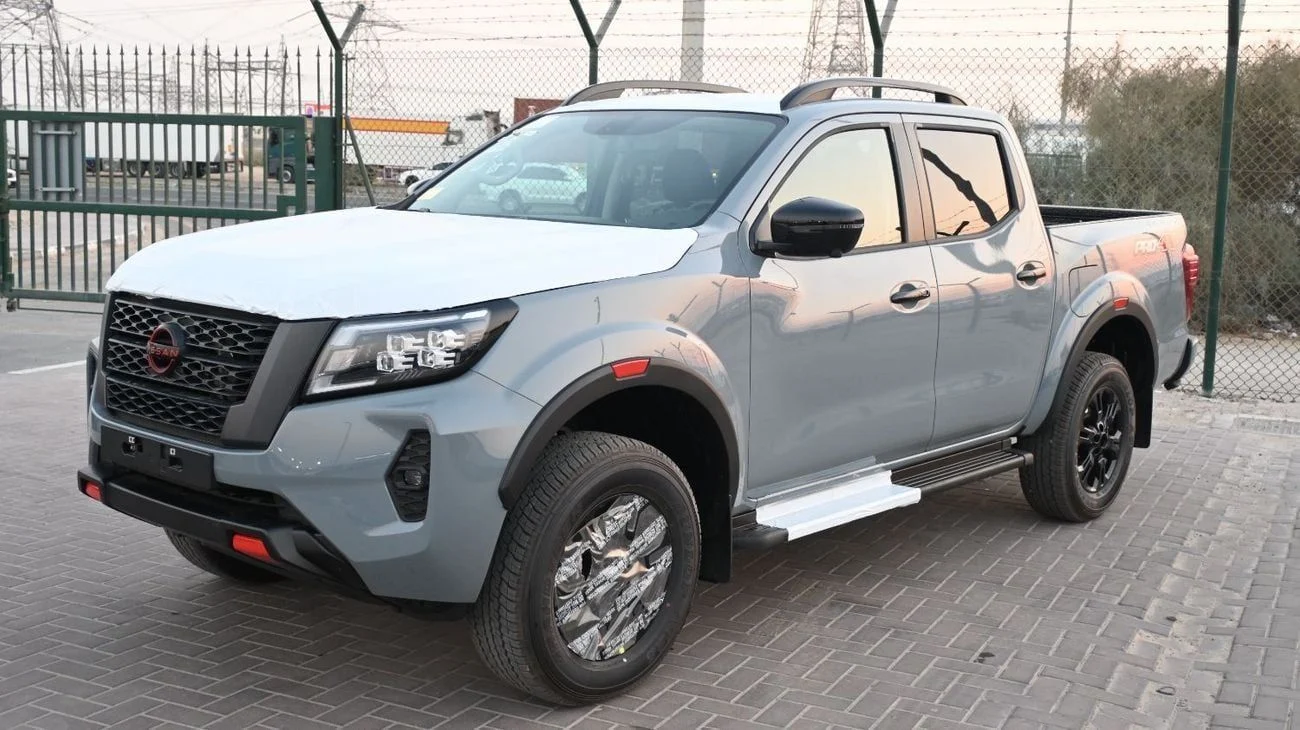 NISSAN NAVARA dc  2.5L DIESEL PRO4X 4X4  2026