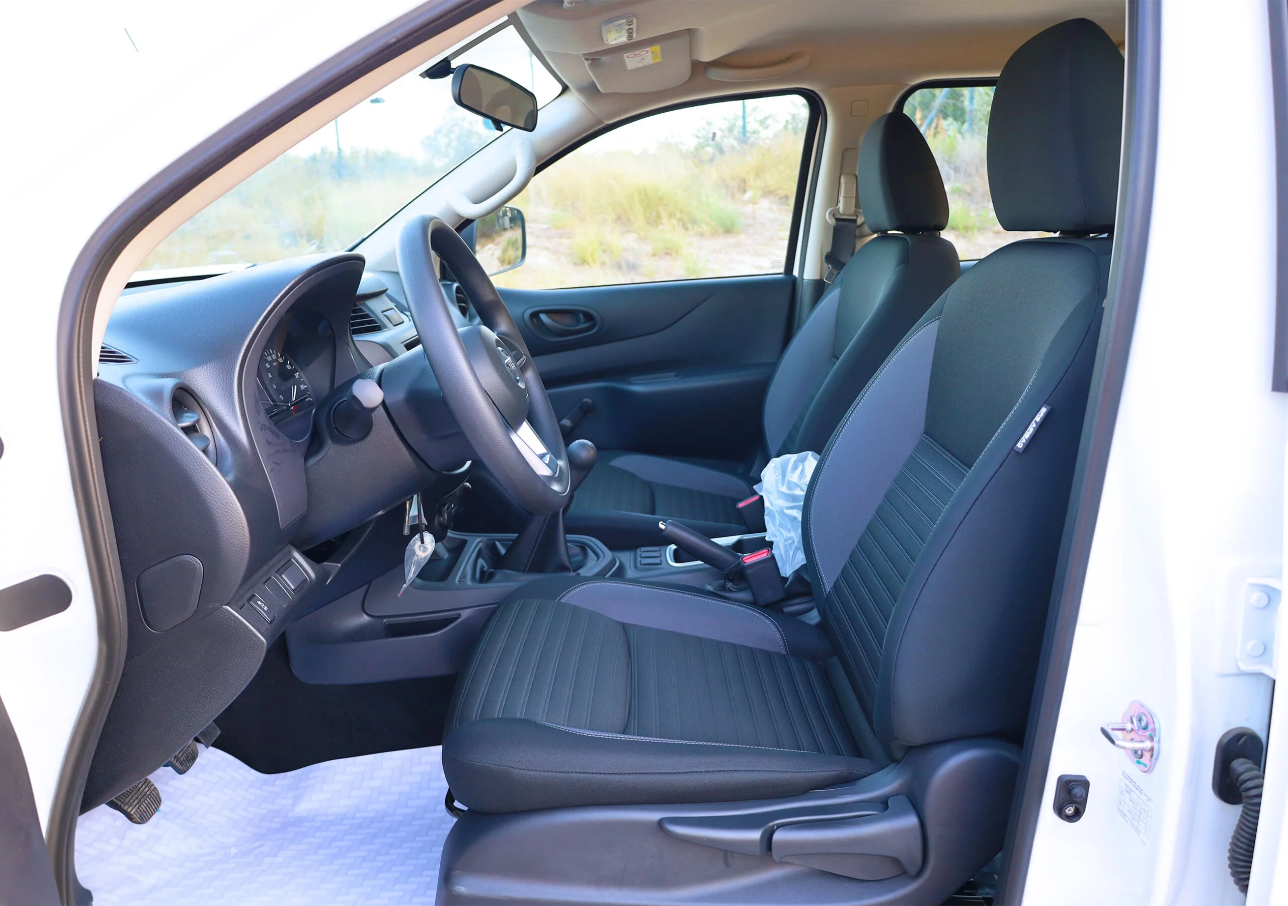Nissan Navara SE 4×4 DSL MT