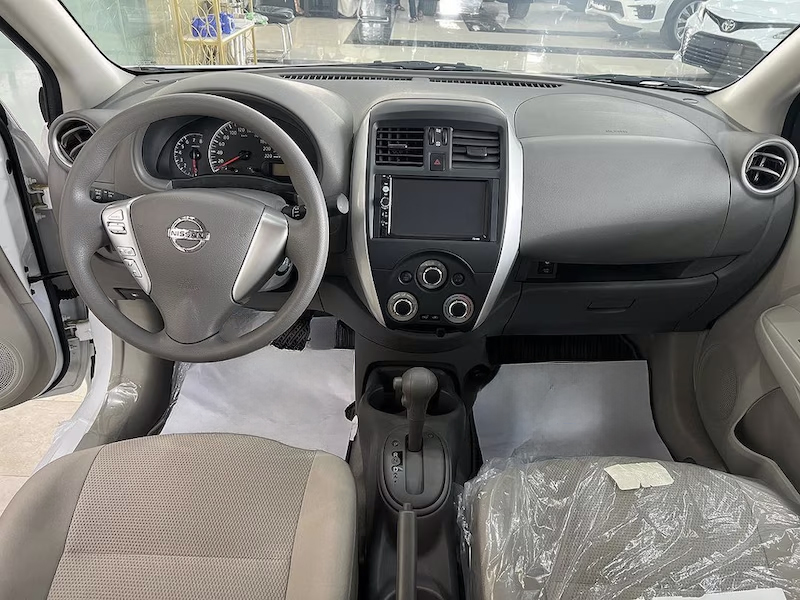 NISSAN SANE WHITE