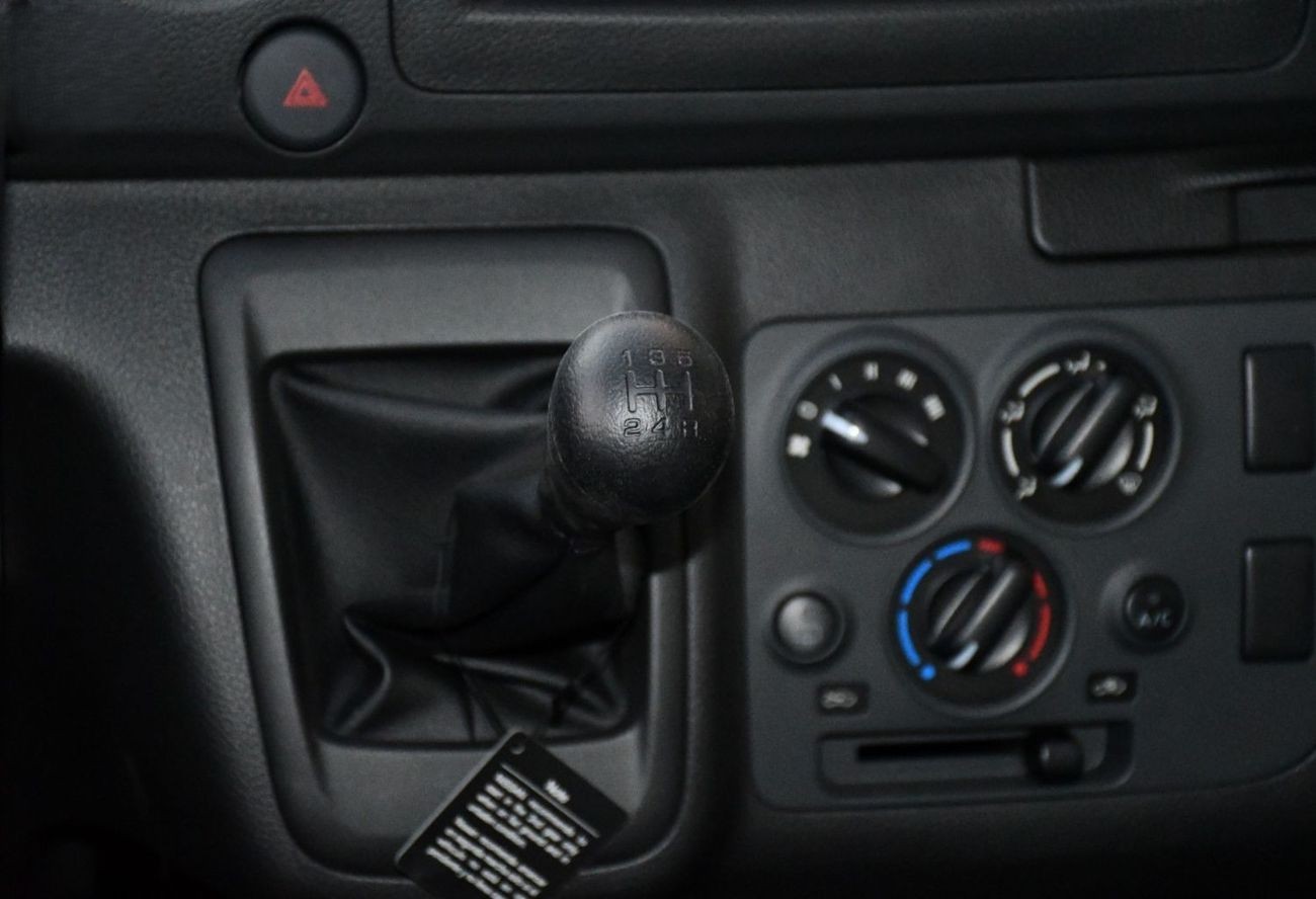Nissan Urvan 3-Seater Manual (4-Door) _ 2025
