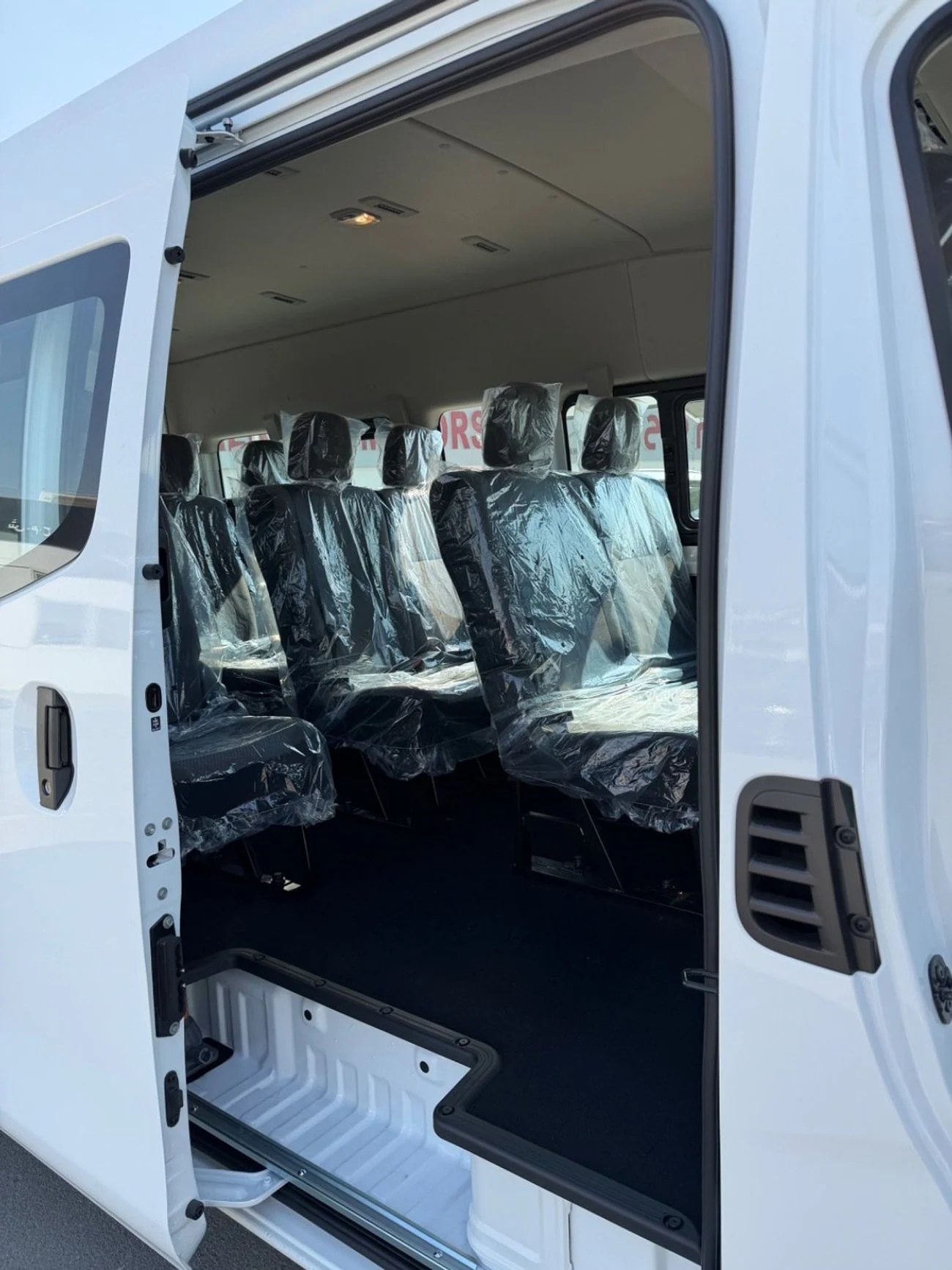 Nissan Urvan Patrol Automatic 15 seaters _2025