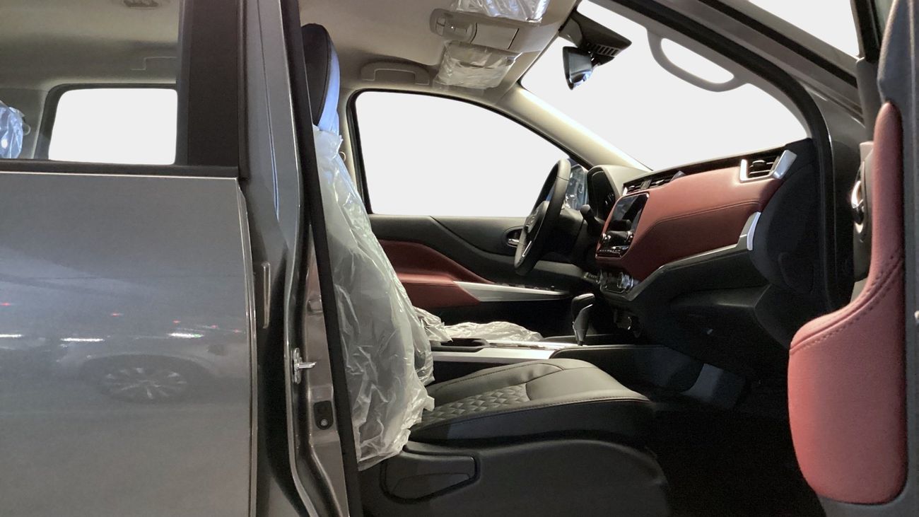 Nissan X Terra 2.5 4WD PLATINU_ SILVER