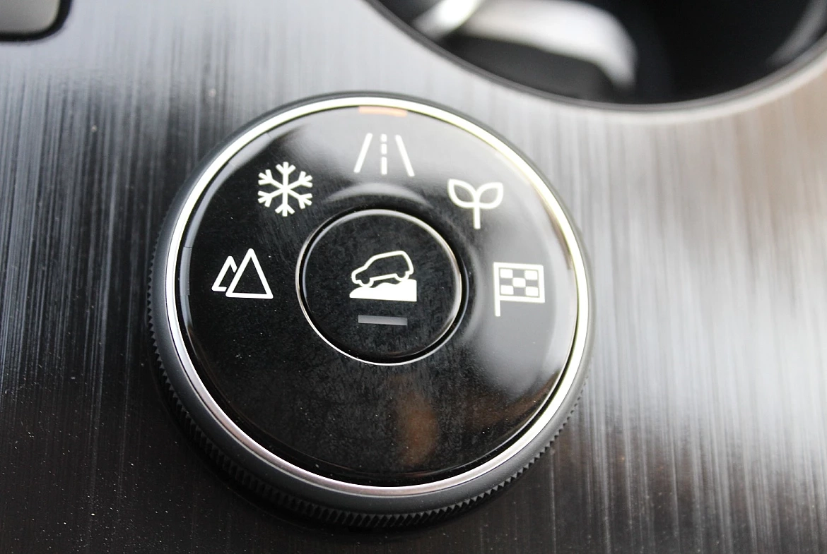 NISSAN X-TRAIL E-POWER  BLACK