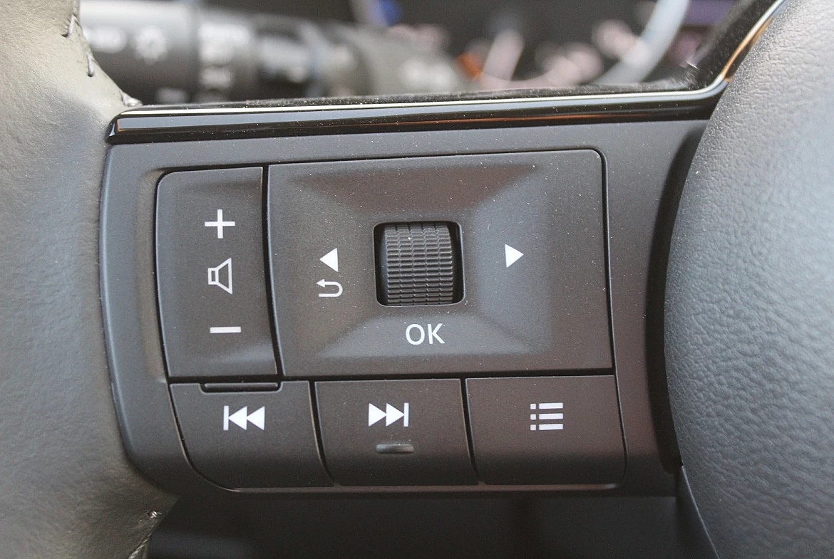 NISSAN X-TRAIL E-POWER  BLACK