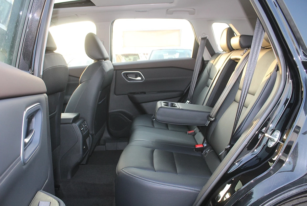 NISSAN X-TRAIL E-POWER  BLACK