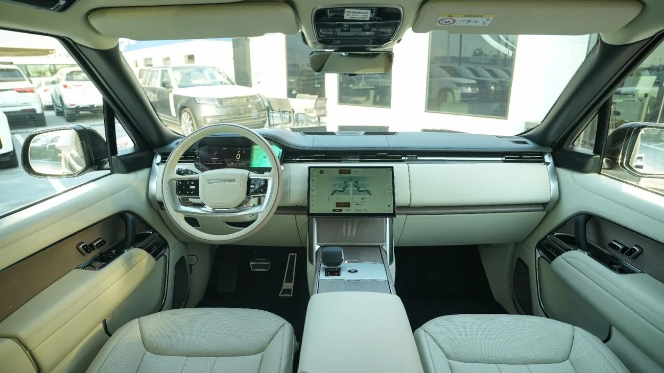 Range Rover Autobiography P530 4.0L V8 grey 2026
