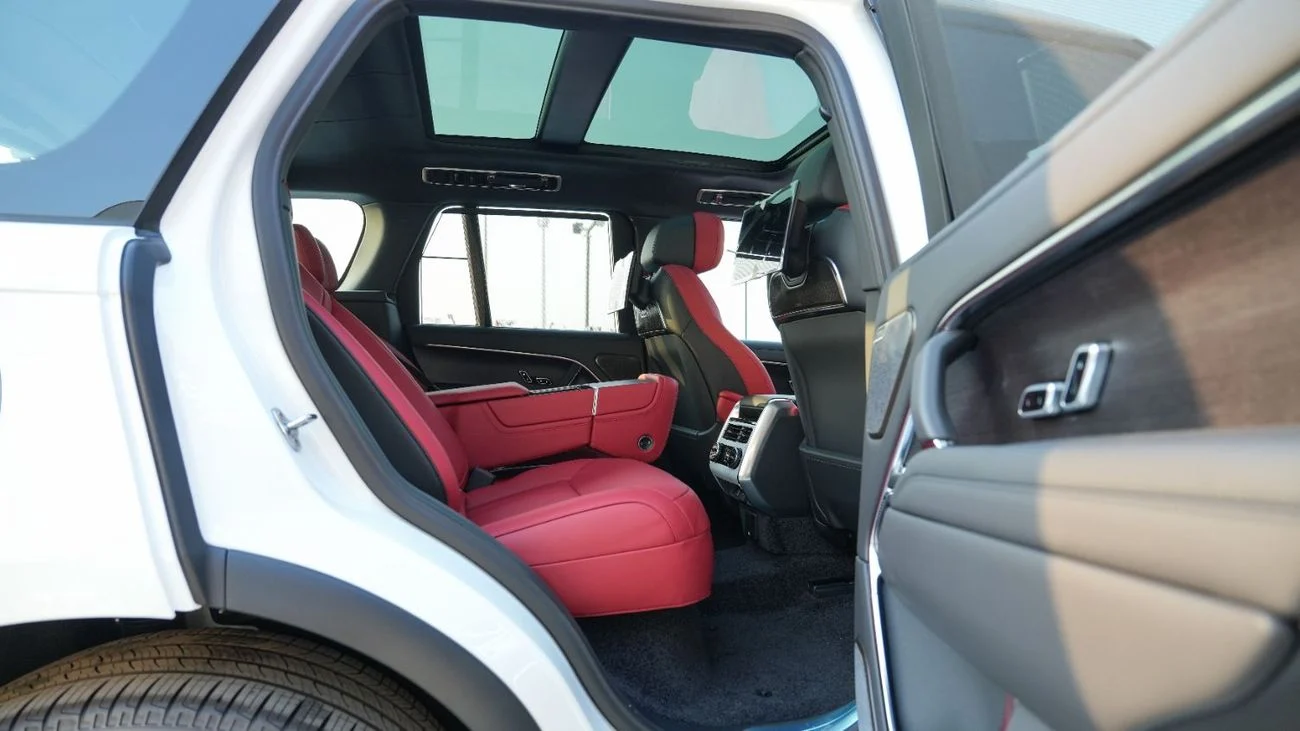 Range Rover Autobiography P530 4.0L V8 White 2026