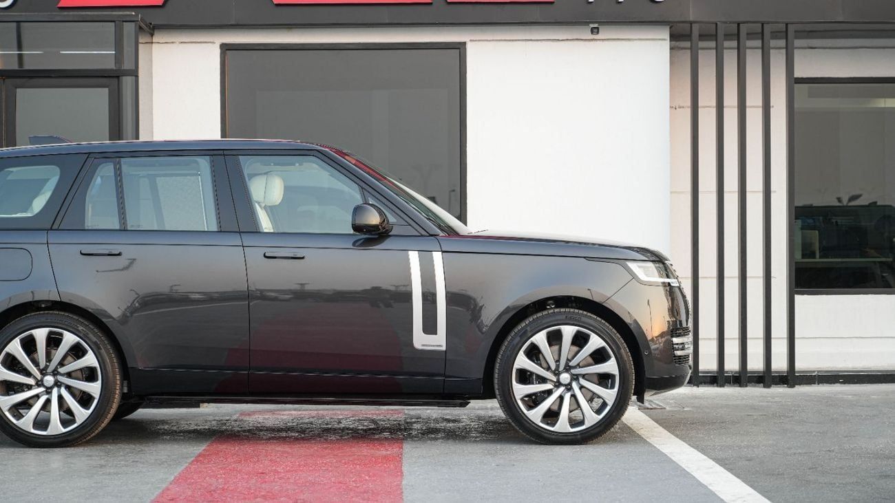 Range Rover Autobiography P530 4.4L V8 Carpathian Grey 2026