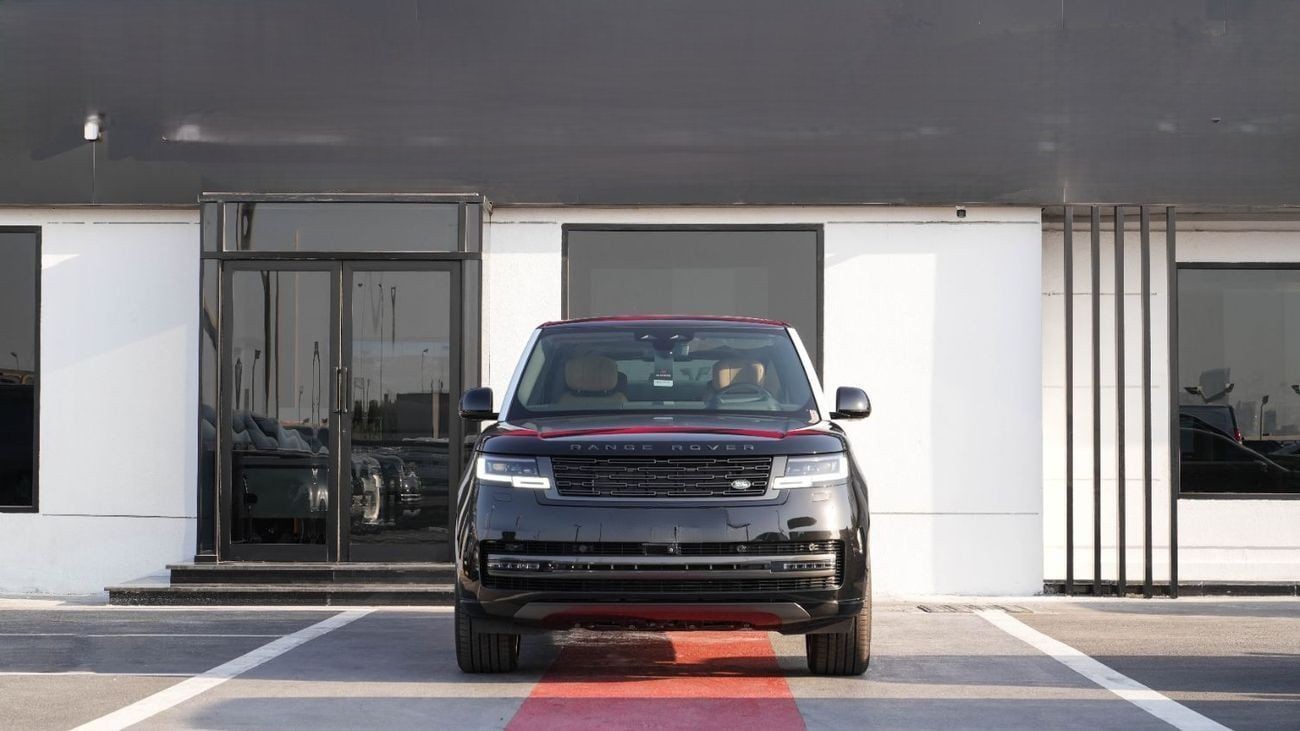 Range Rover LWB Autobiography P530 4.4L _2025 gcc