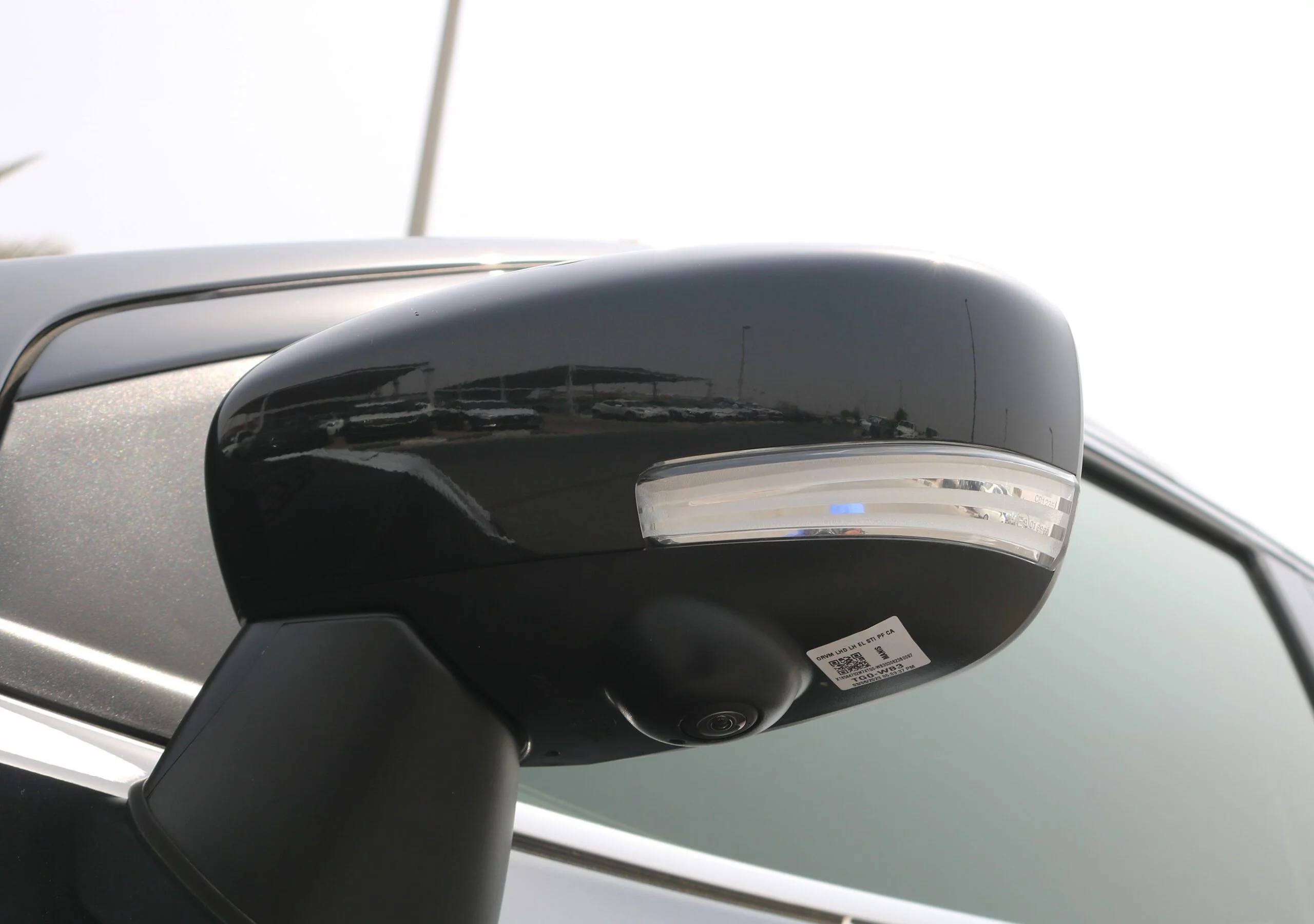 SUZUKI FRONX GLX 1.5P AT MY2025 – BLUISH BLACK PEARL