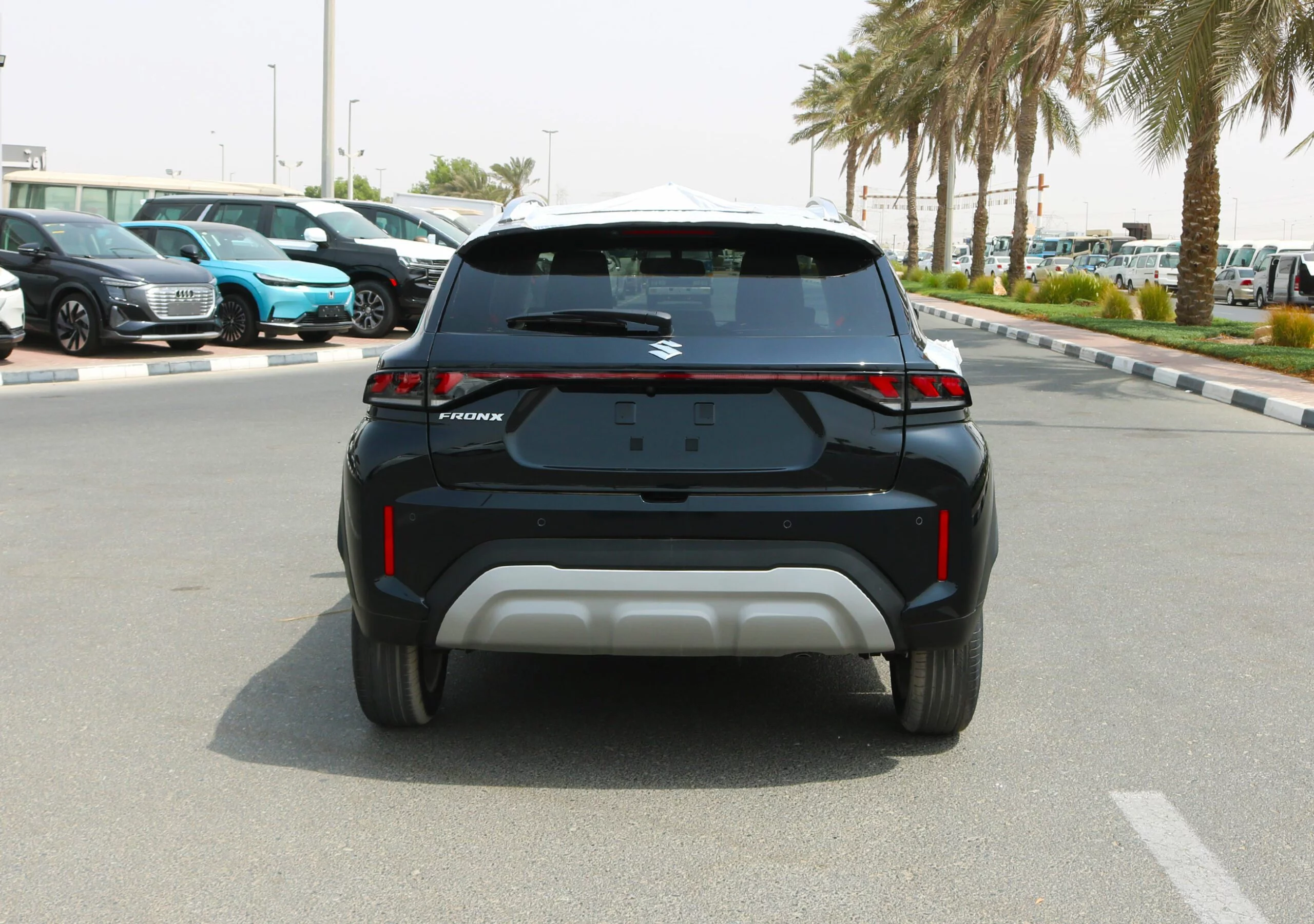 SUZUKI FRONX GLX 1.5P AT MY2025 – BLUISH BLACK PEARL