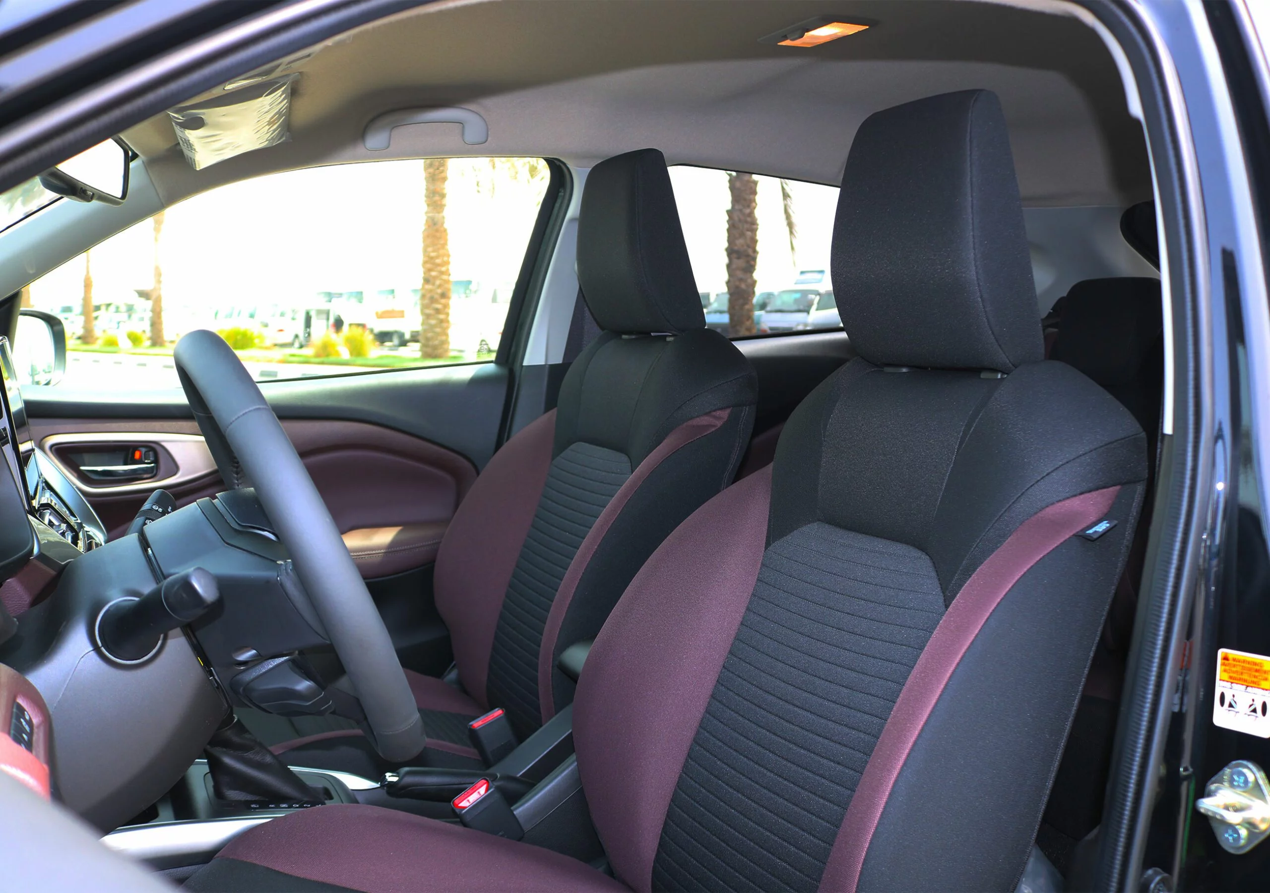 SUZUKI FRONX GLX 1.5P AT MY2025 – BLUISH BLACK PEARL