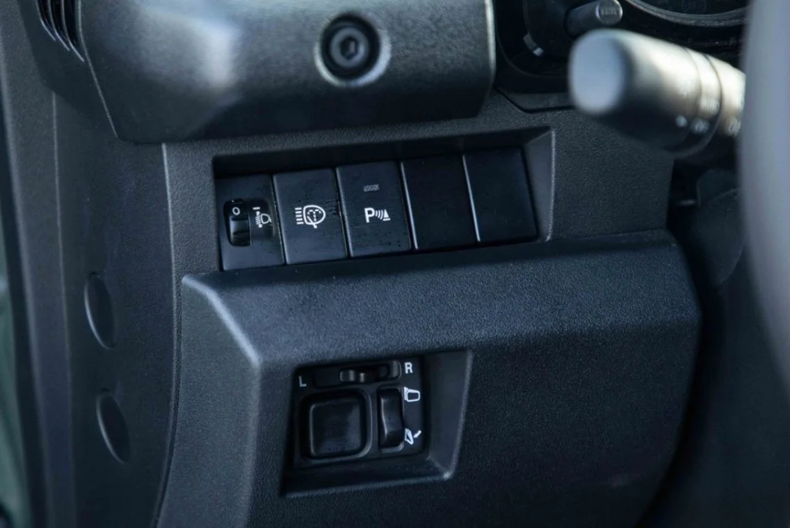 SUZUKI JIMNY 1.5L AT 2026