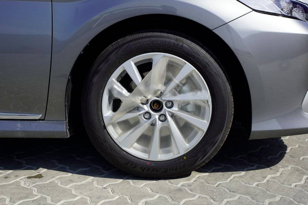 TOYOTA CAMRY GLE 2.5L PETROL, AT