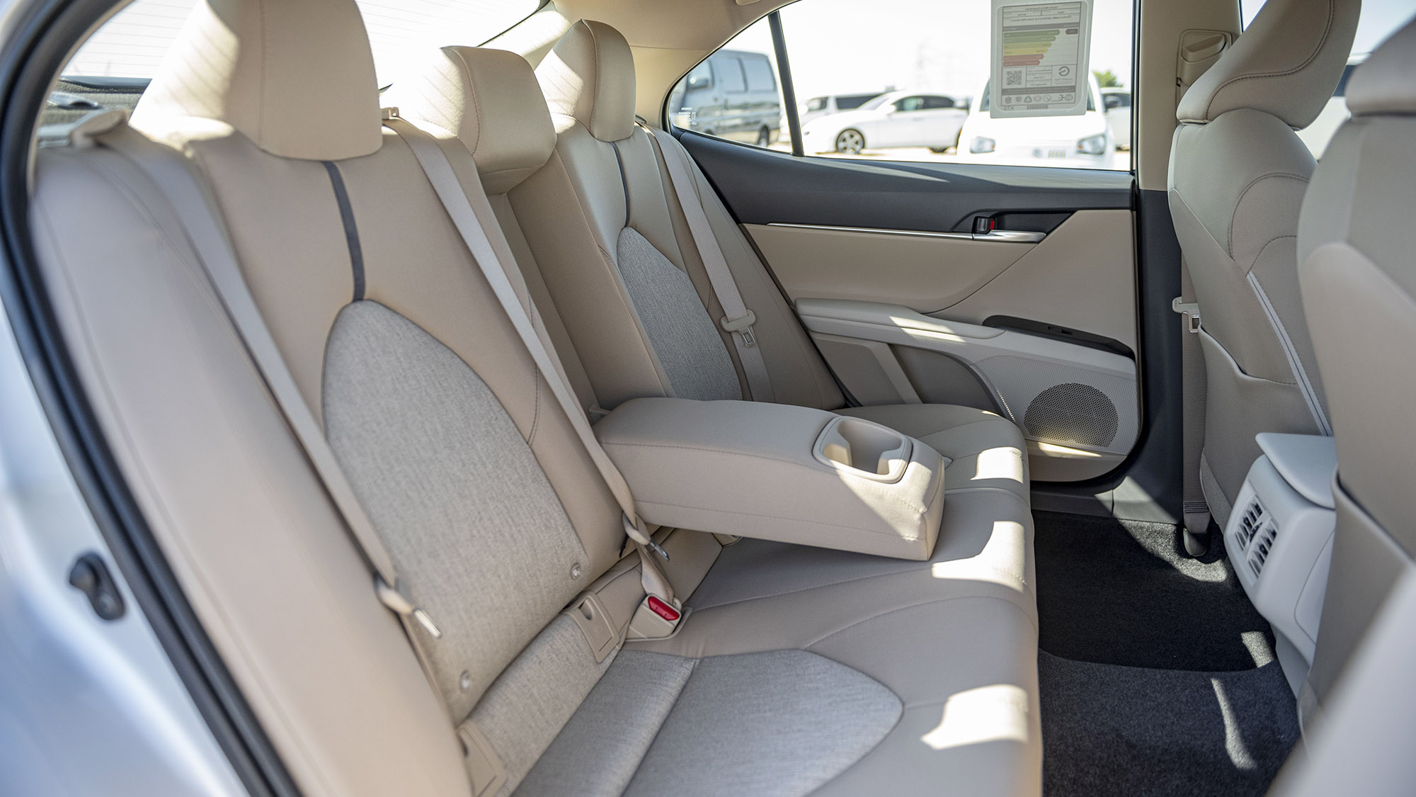 TOYOTA CAMRY LE 2.5P AT
