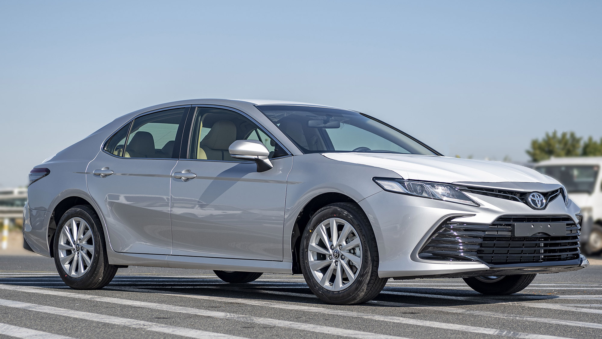 TOYOTA CAMRY LE 2.5P AT
