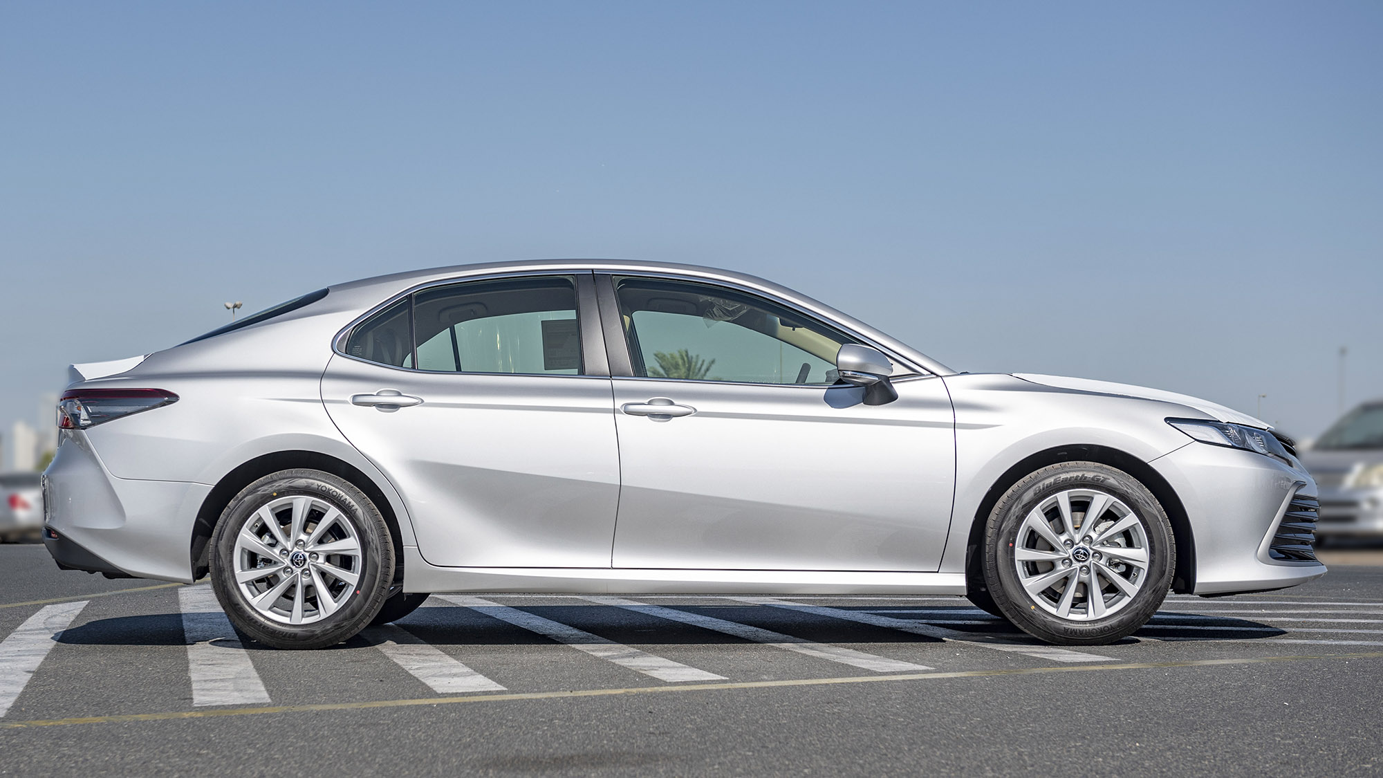 TOYOTA CAMRY LE 2.5P AT