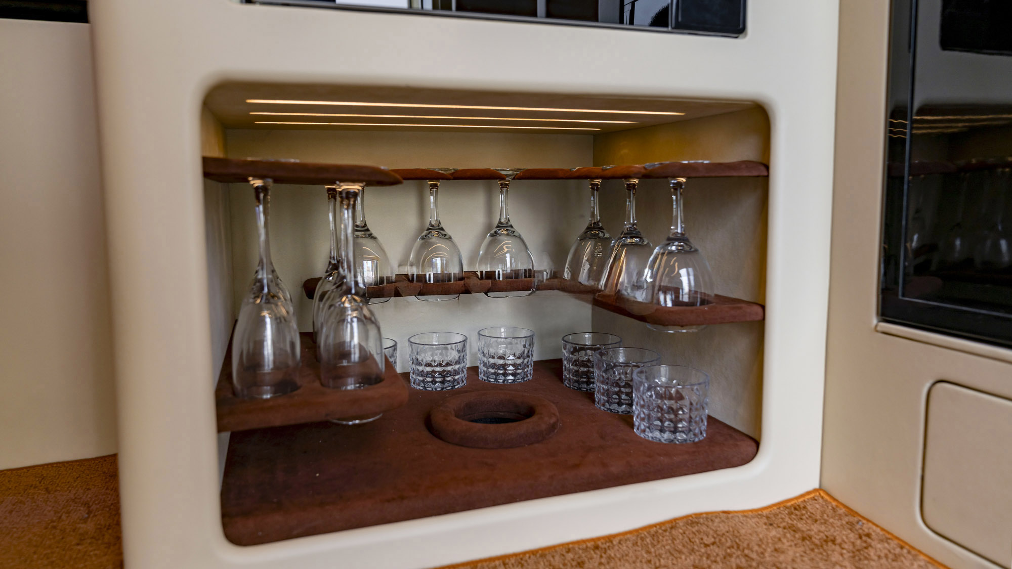 TOYOTA COASTER ARMOURED VIP 2.7P MT MY2025 – WHITE