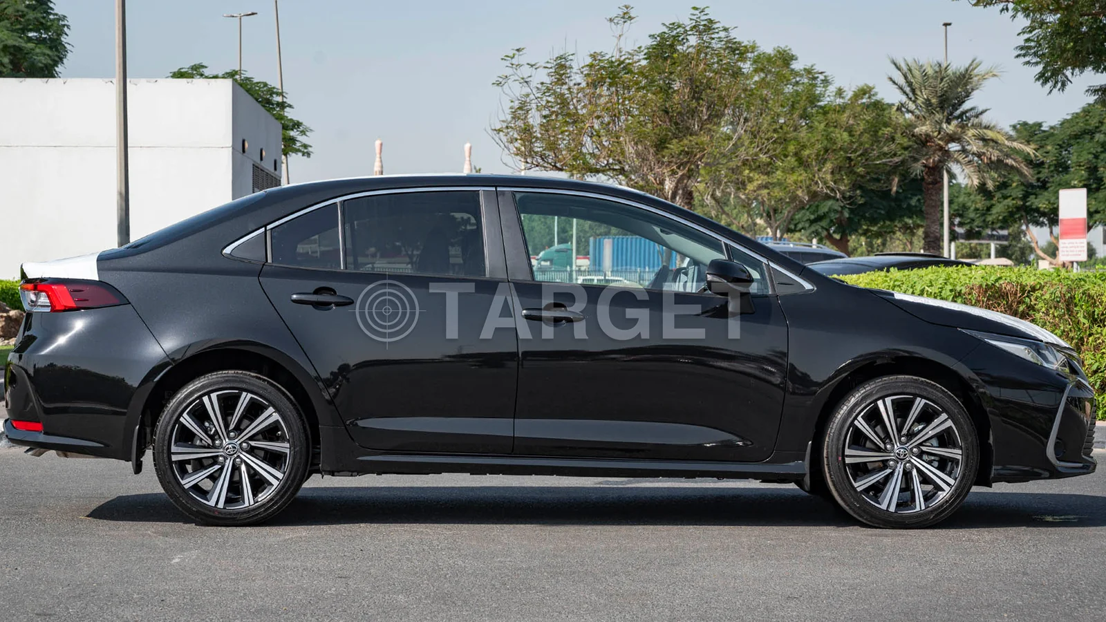 TOYOTA COROLA 1.6P AT MY2025 – BLACK