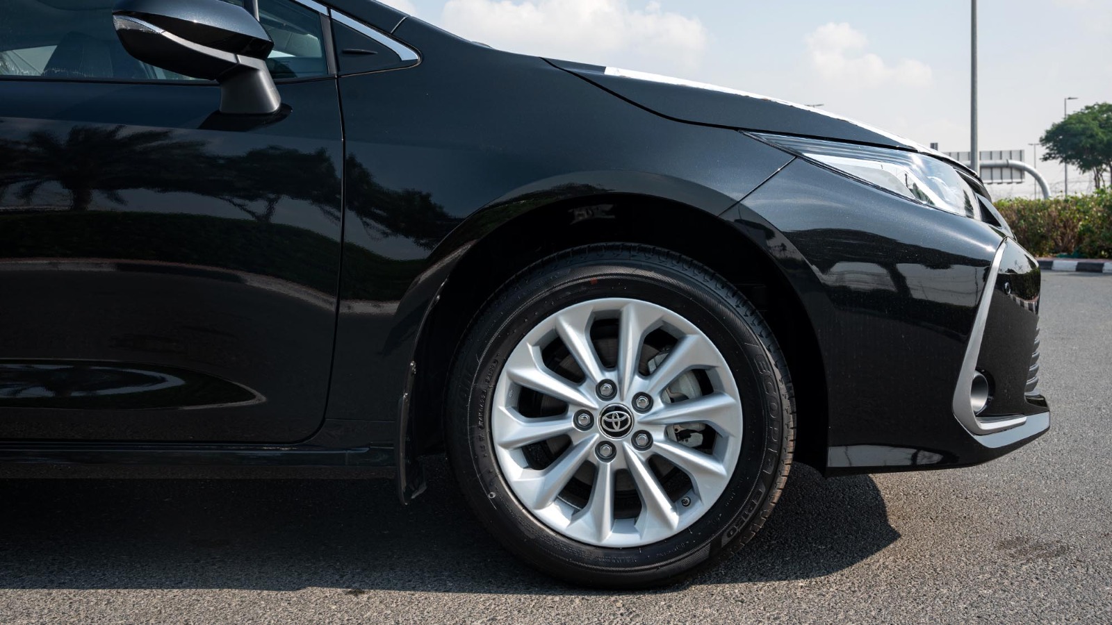 Toyota Corolla 1.6L Full Option