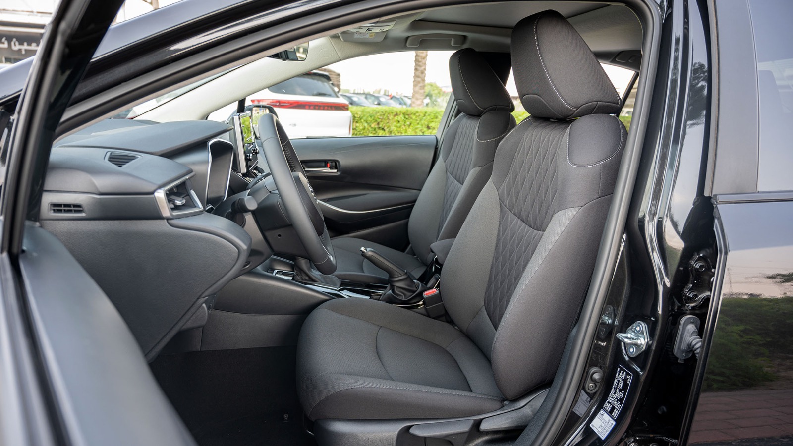 Toyota Corolla 1.6L Full Option