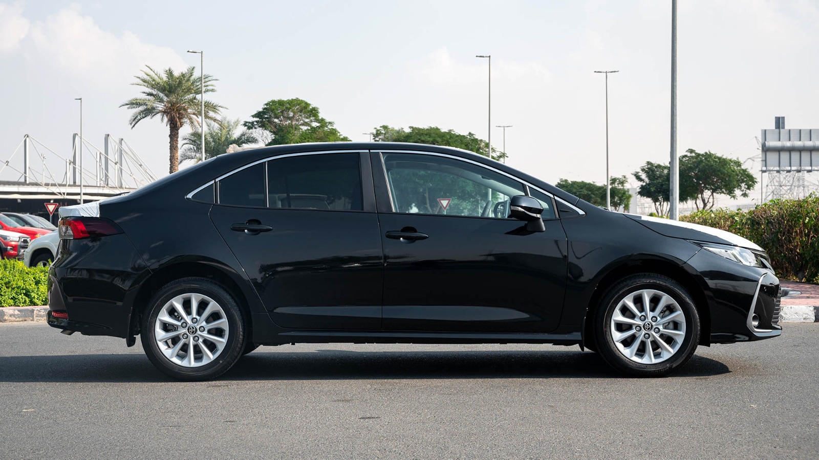Toyota Corolla 1.6L Full Option