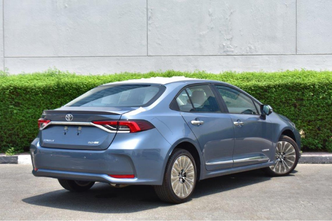 TOYOTA COROLLA 2.0P