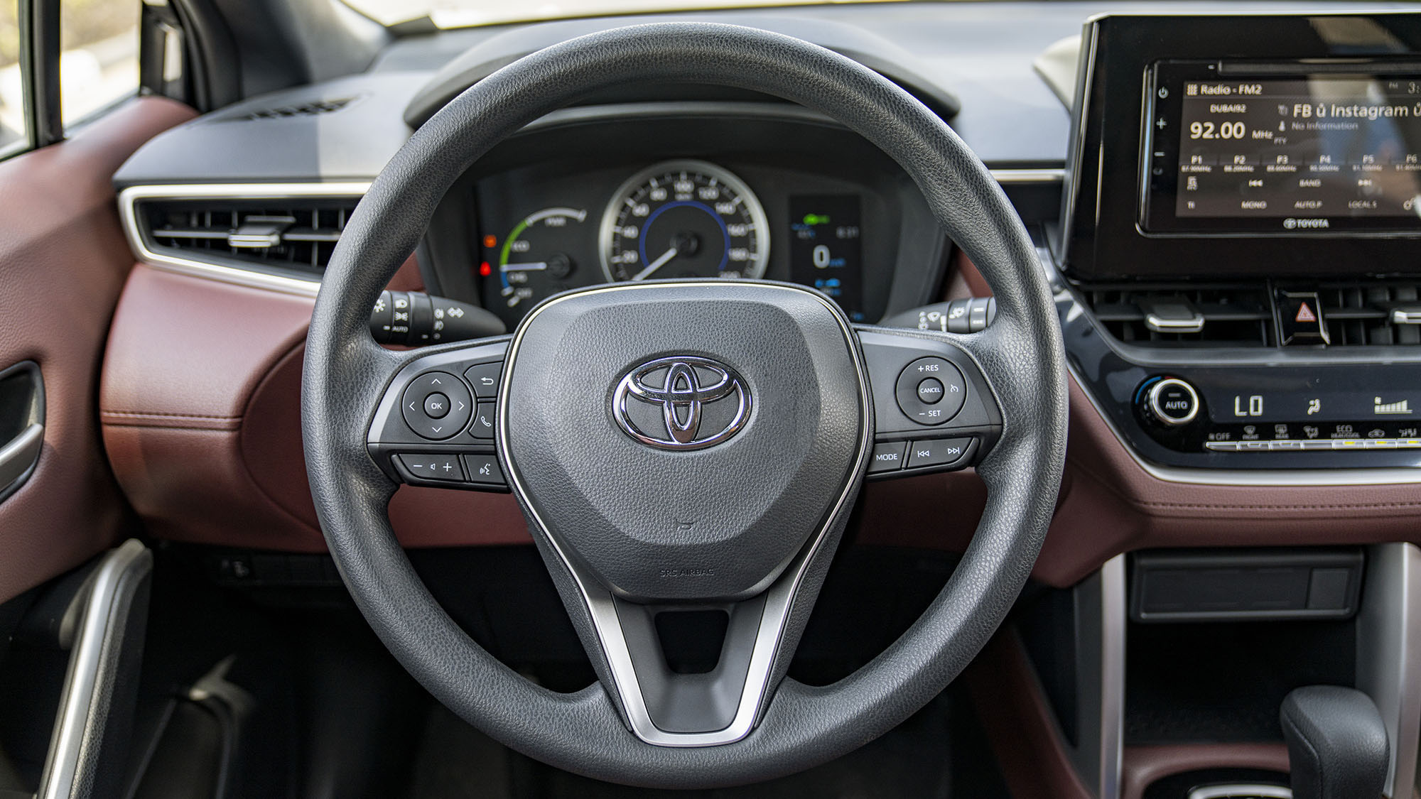 TOYOTA COROLLA CROSS 1.8P HEV AT