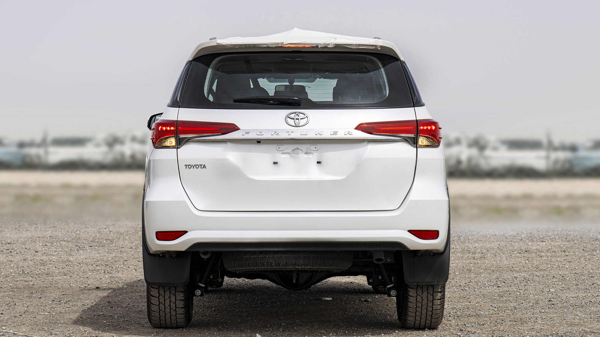 TOYOTA FORTUNER 2.4D AT 4X4