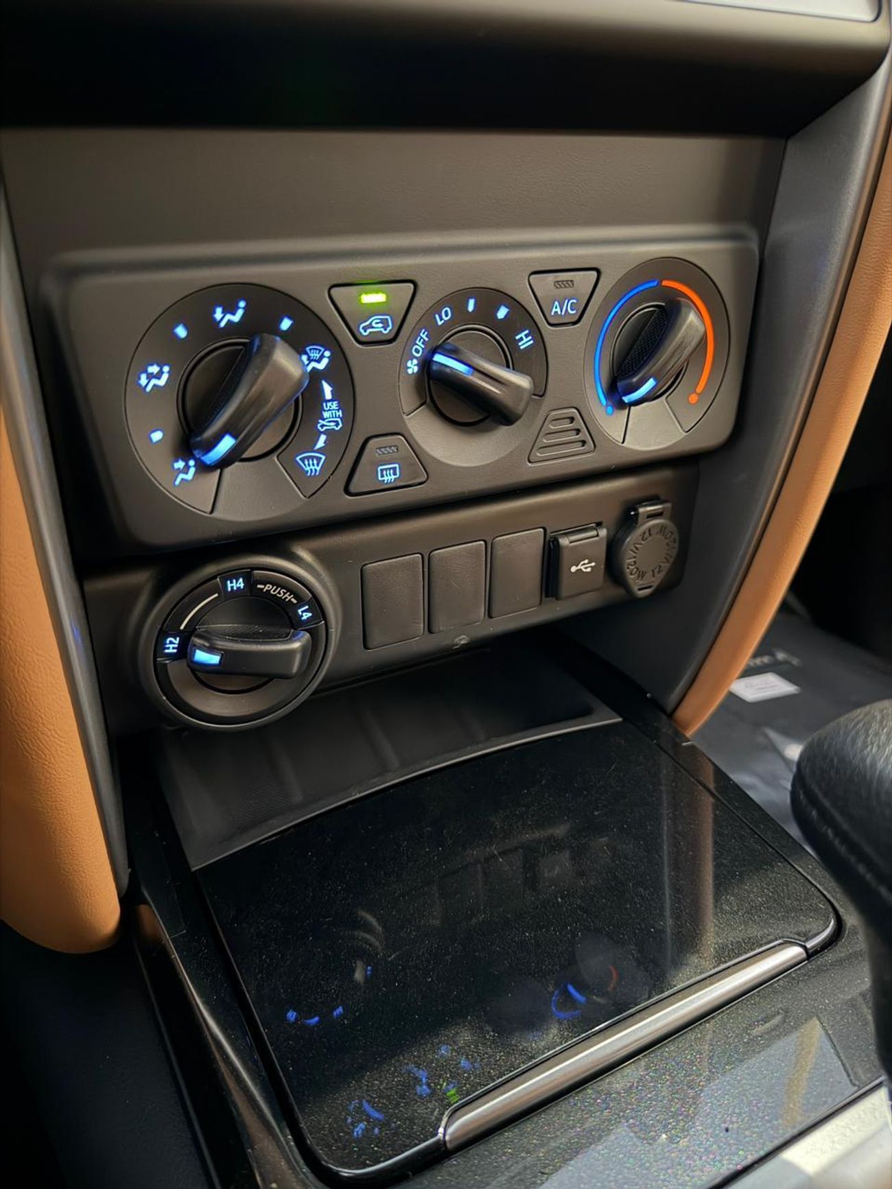 Toyota Fortuner 2.4L 4WD DIESEL AUTOMATIC