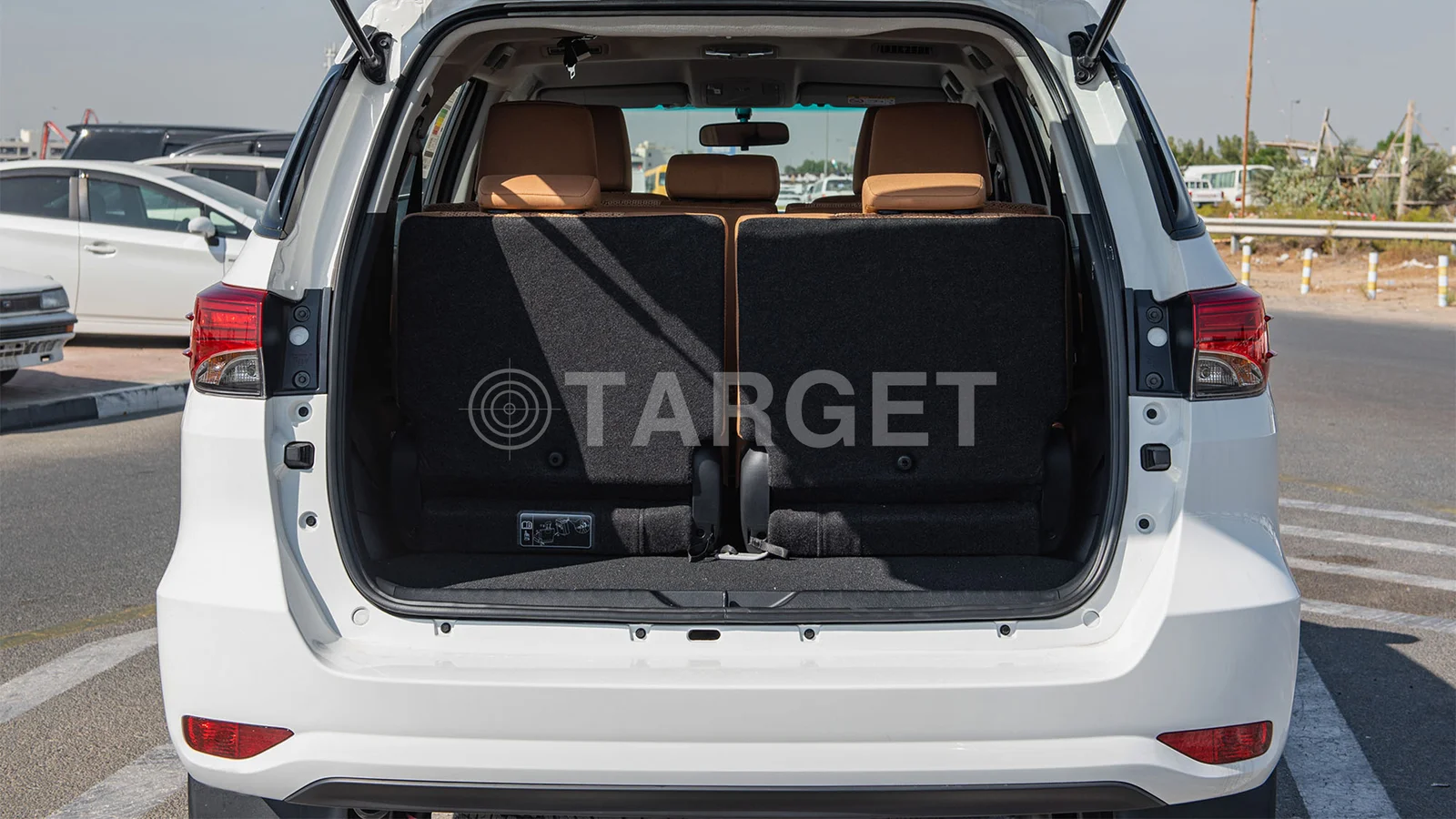 TOYOTA FORTUNER 2.7 4*4 – WHITE 2025