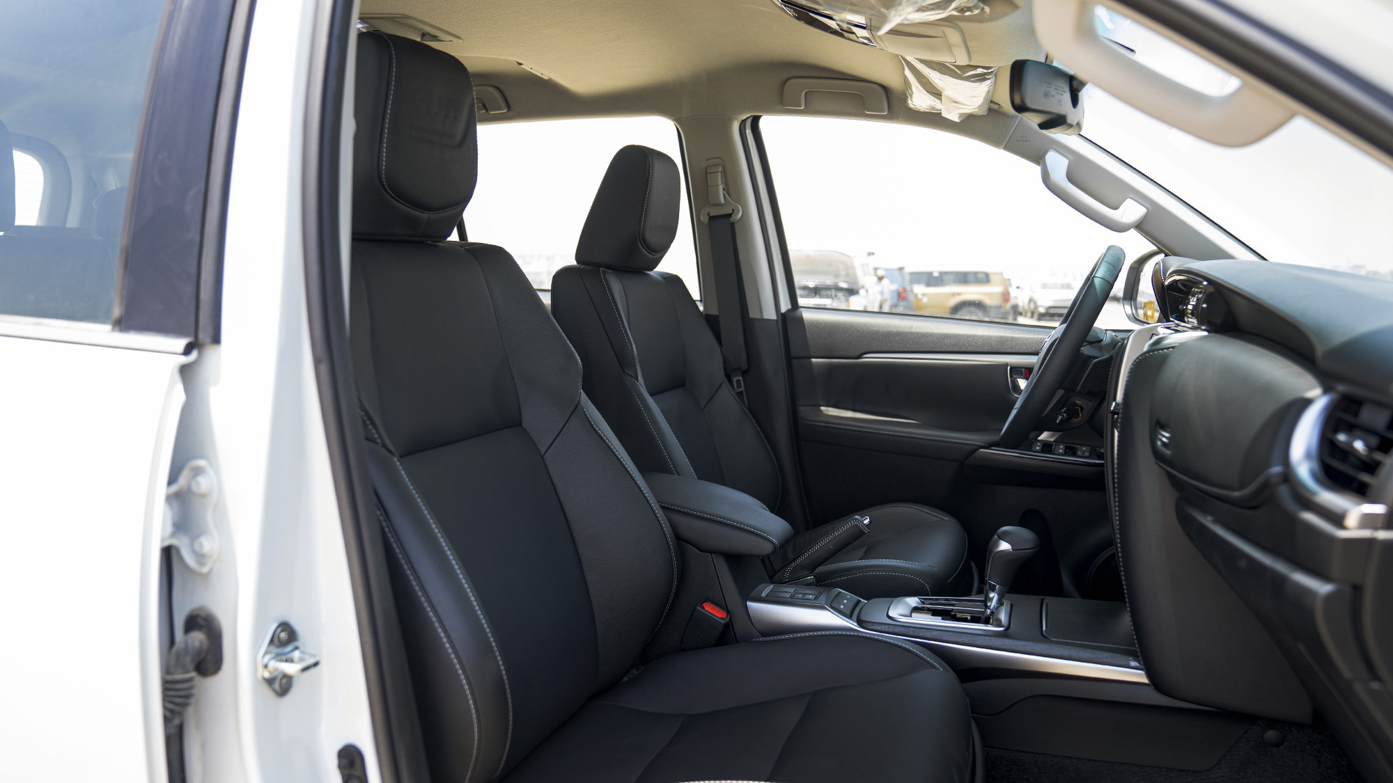 TOYOTA FORTUNER 2.8D AT 4X4