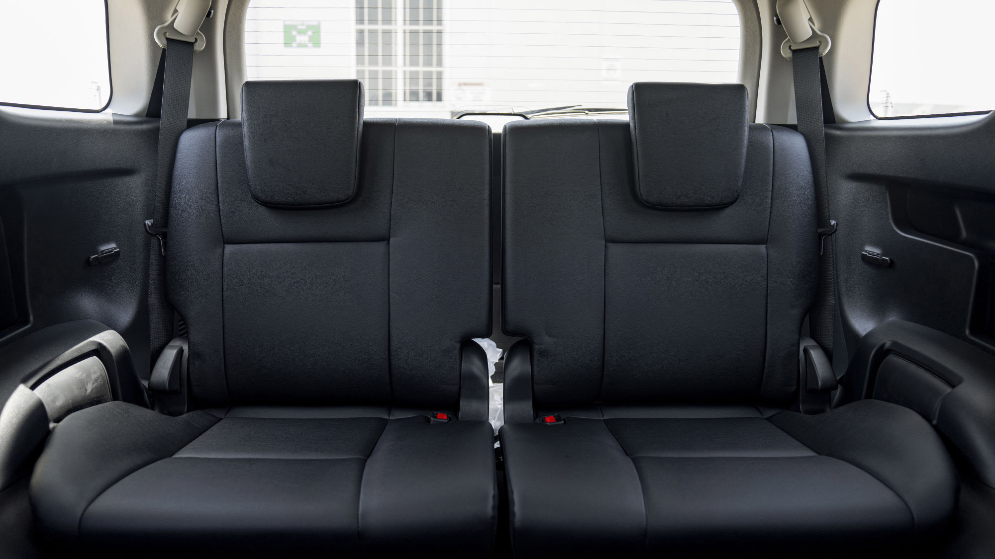 TOYOTA FORTUNER 2.8D AT 4X4