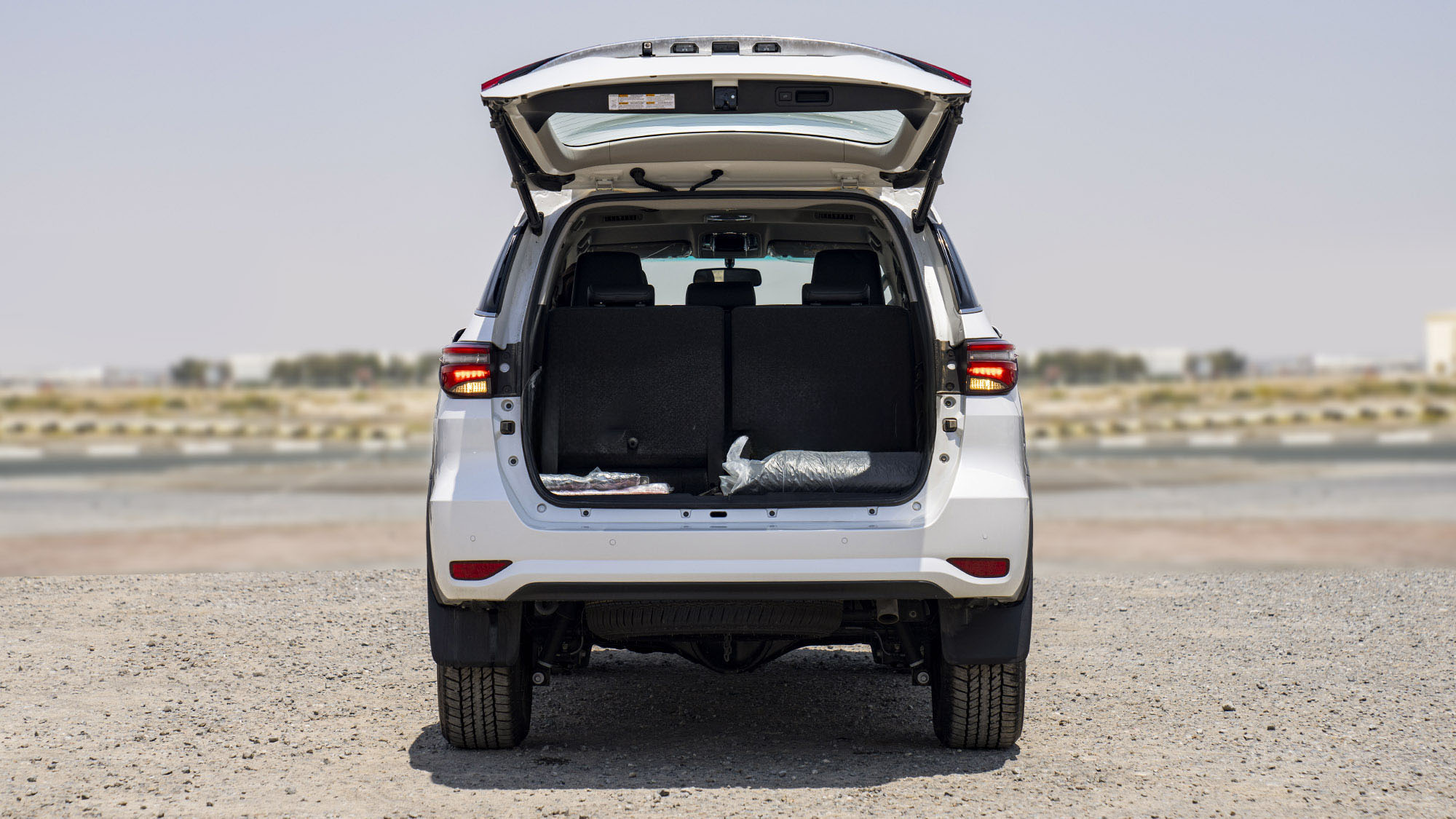 TOYOTA FORTUNER 2.8D AT 4X4