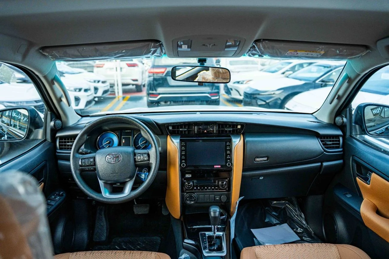 Toyota Fortuner 2026 2.7L 4×4 SUV black