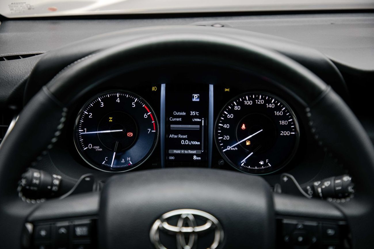 Toyota Fortuner 4.0L - Attitude 2026