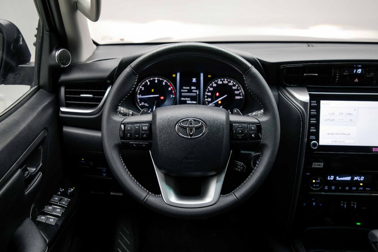 Toyota Fortuner 4.0L - Attitude 2026