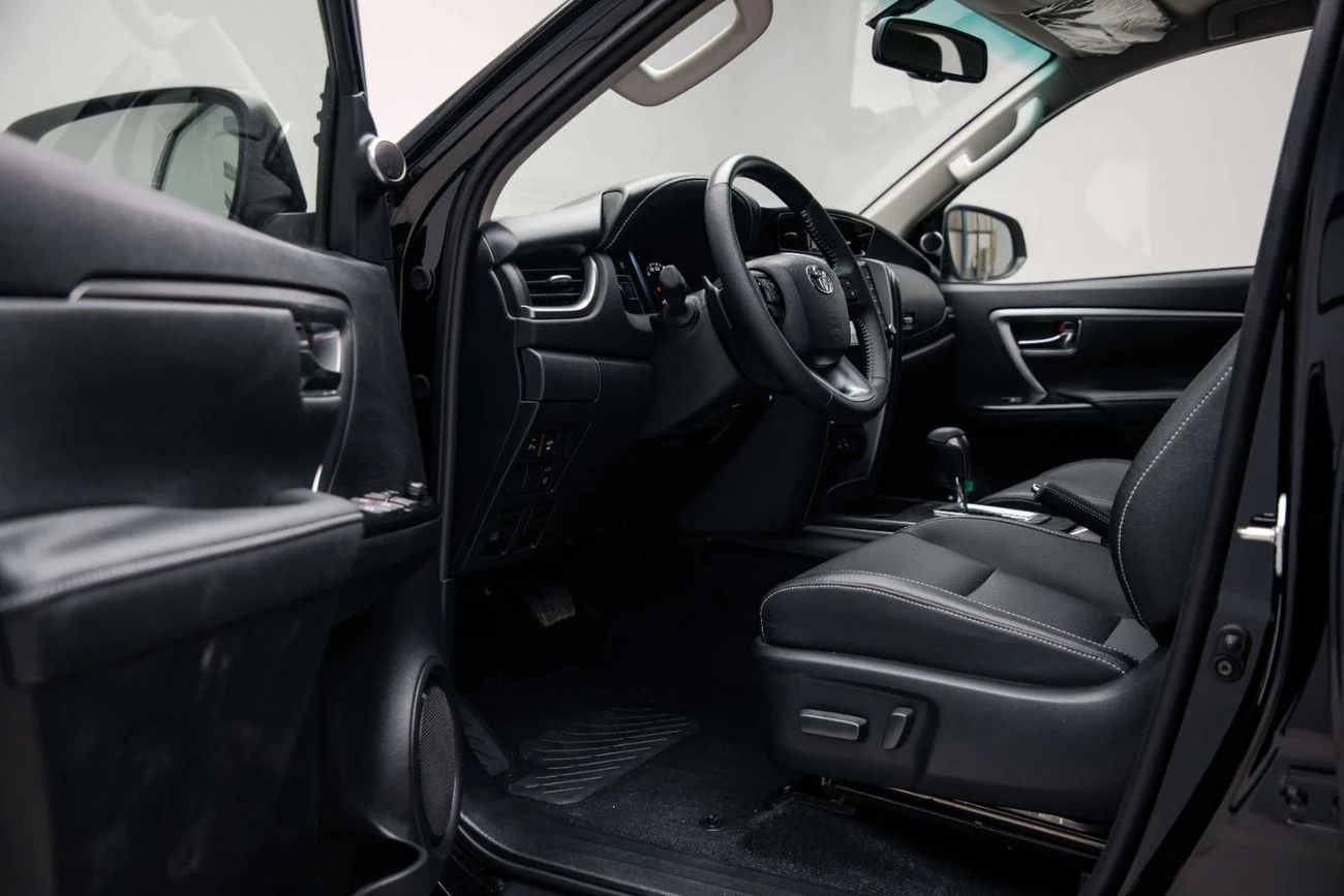 Toyota Fortuner 4.0L - Attitude 2026