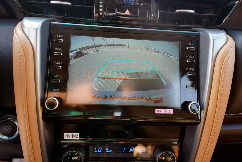 TOYOTA FORTUNER 4.0L P 6-CYLINDER GXR AT