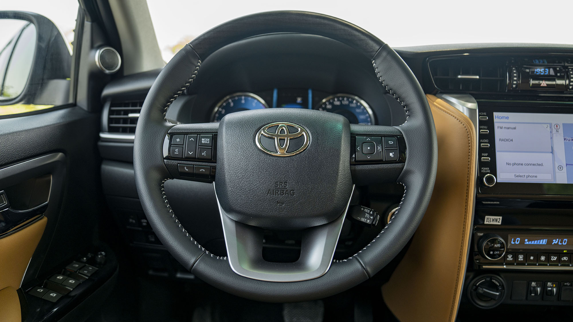 TOYOTA FORTUNER 4.0P AT 4X4